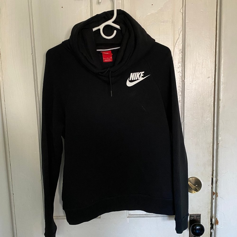 Women's Nikes Sweatshirt